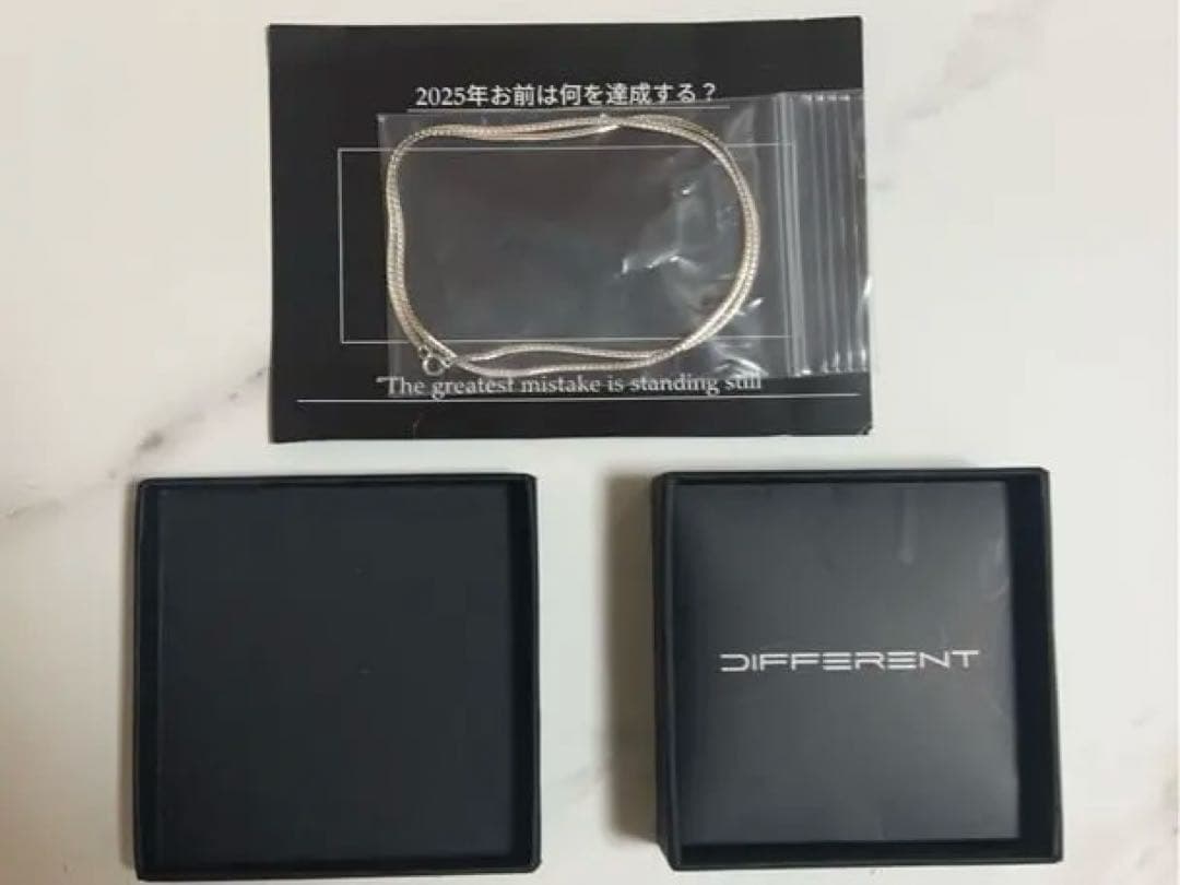 Different ネックレス 53cm