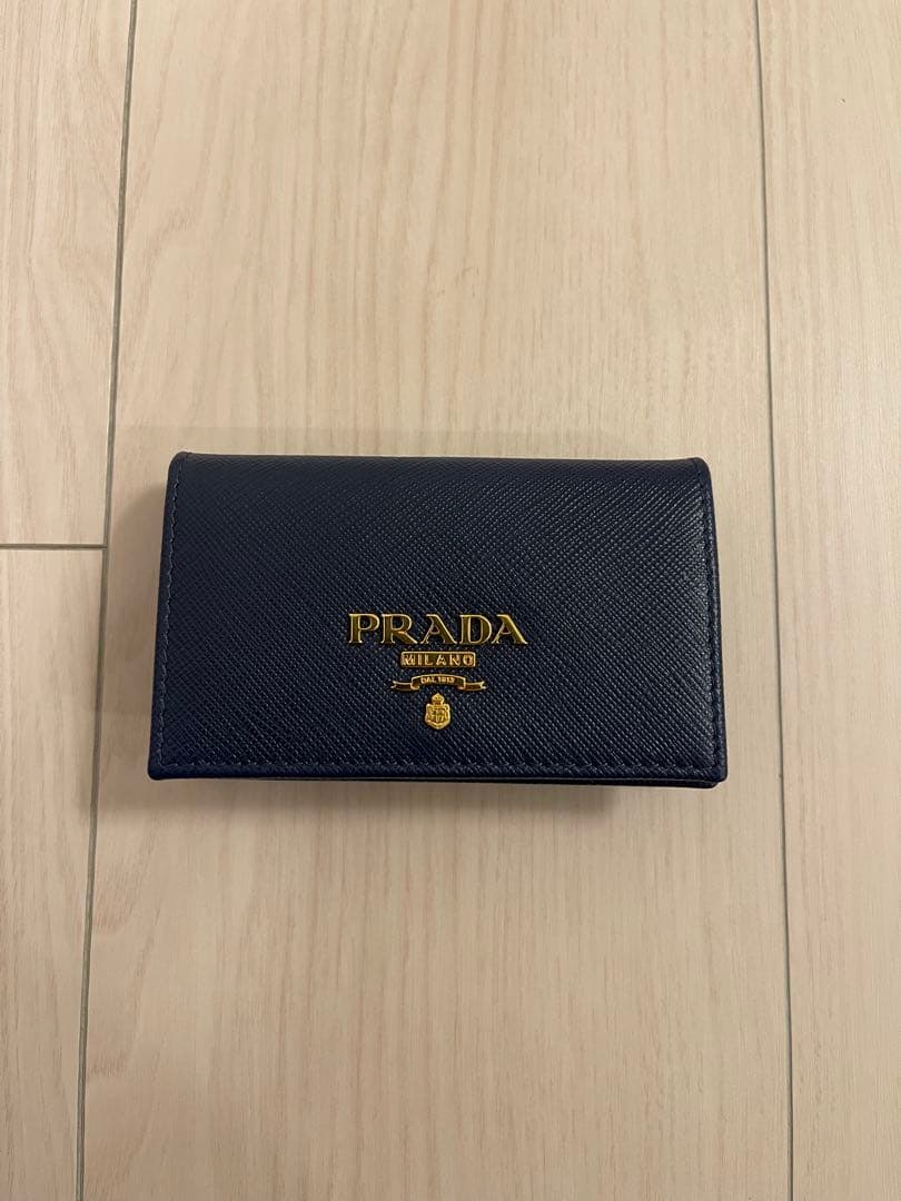 PRADA プラダ　ネイビー レザー 名刺入れ