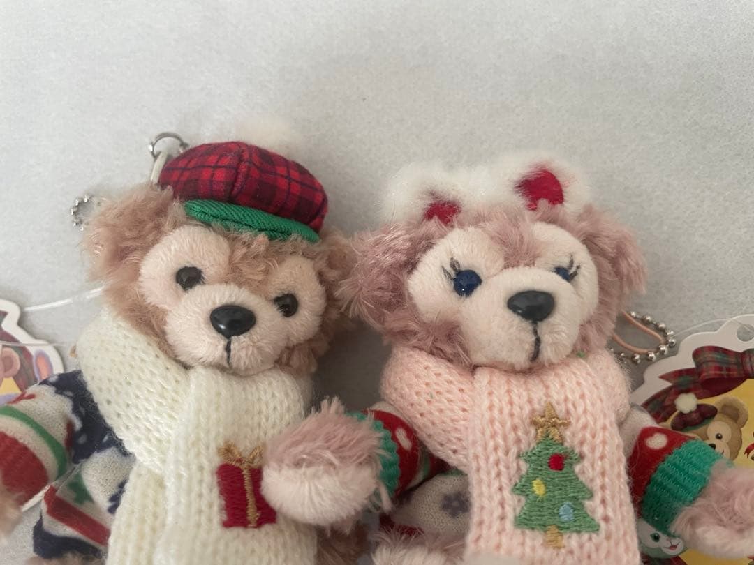 ダッフィー　シェリーメイ　ぬいぐるみストラップ Amazon.co.jp: ダッフィー シェリーメイ ぬいぐるみ ペアストラップ