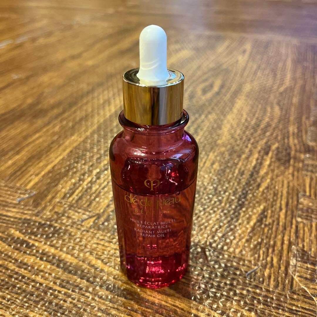 クレ・ド・ポー ボーテ　ユイルレパラトゥリス