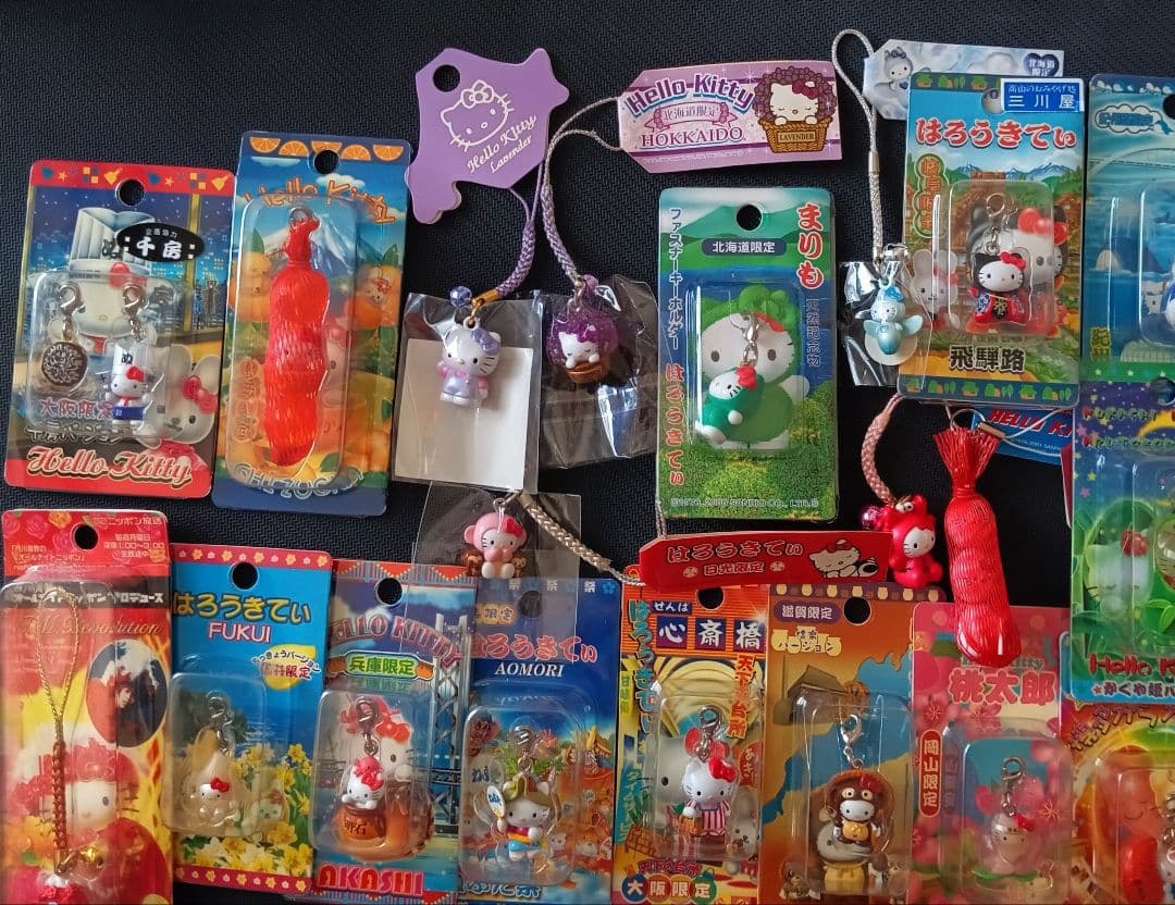 2000年頃 ご当地キティ 根付・ファスナーマスコット 20個まとめ売り 希少