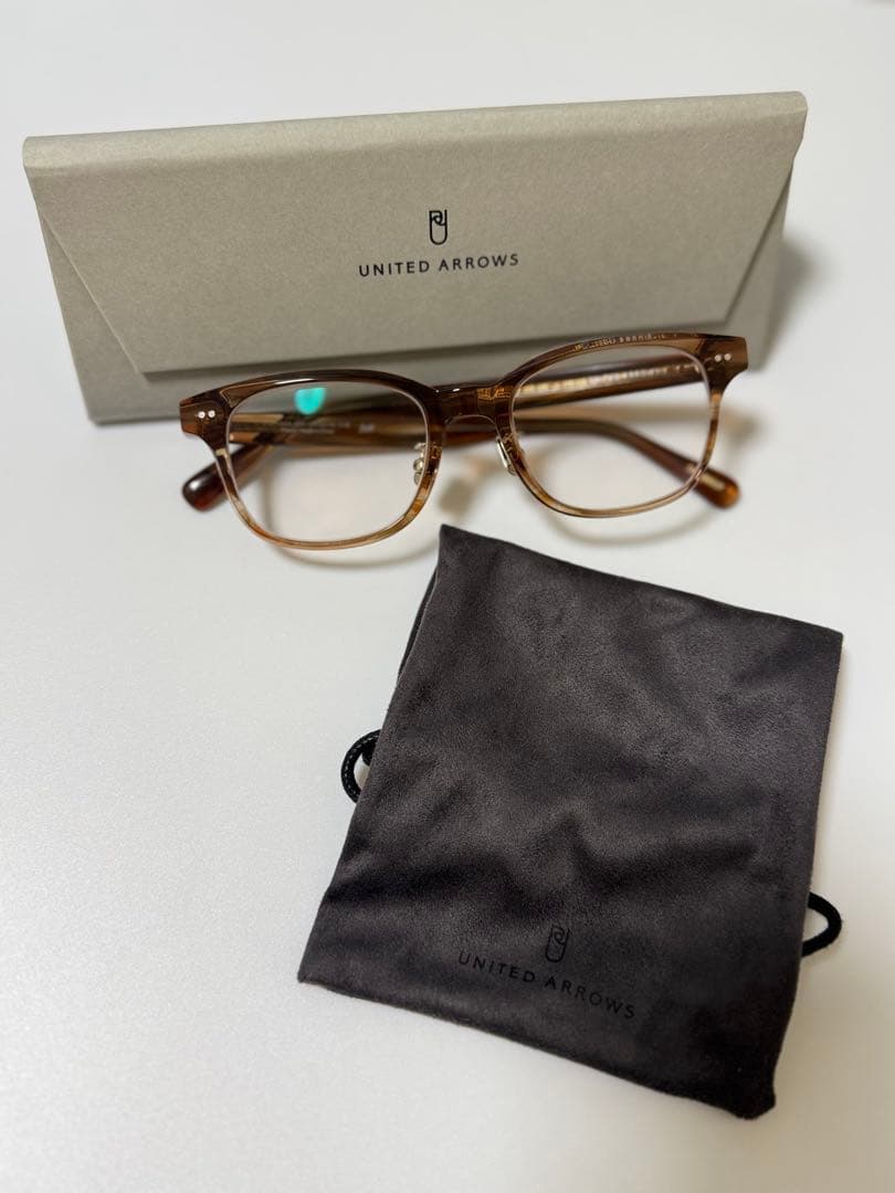 美品Zoff UNITED ARROWS ZF241005-42A1ウェリントン