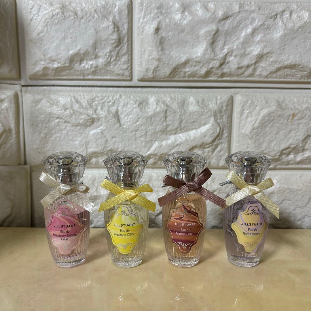 JILLSTUART バースデーケーキ 限定 ミニ香水セット 4本 (中古品)