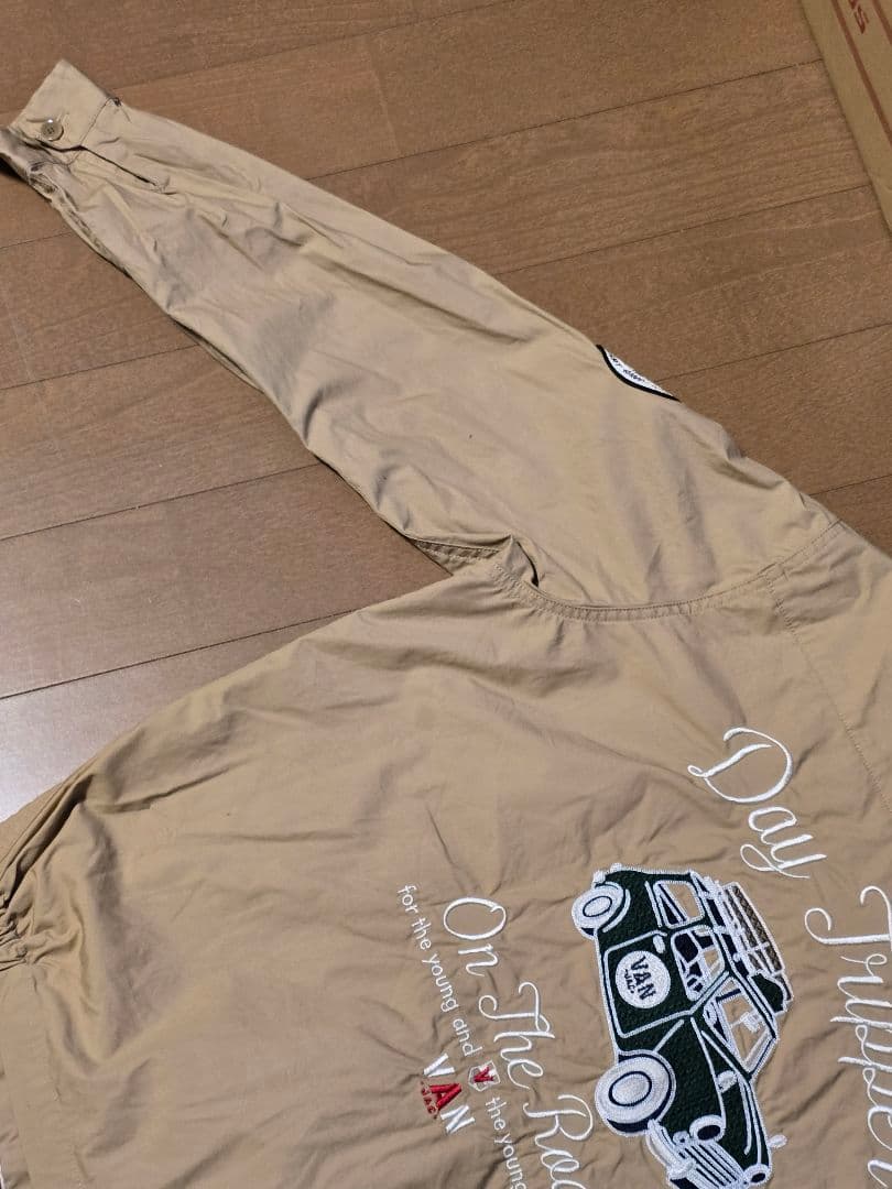VAN JACスイングトップ. ミニクーパー刺繍.サイズM.ベージュ - メルカリ