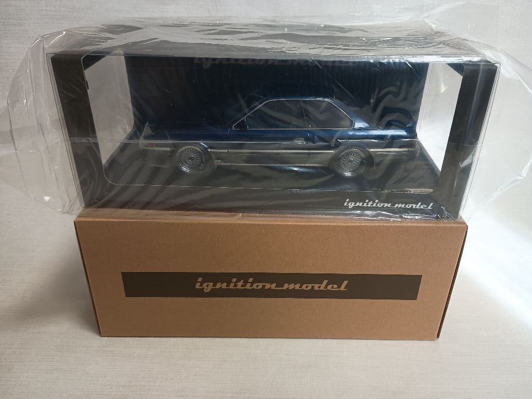 イグニッションモデル　1/18 レパード 3.0アルティマ　F31 イグニッションモデル 1/18 日産 レパード 3.0 アルティマ (F31