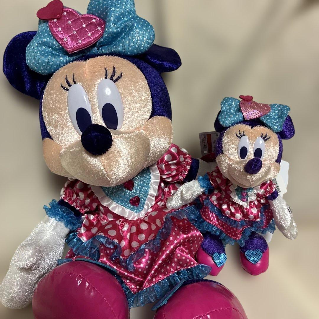 ディズニー　パルパルーサ　ミニーぬいぐるみ、ぬいぐるみバッチ　セット