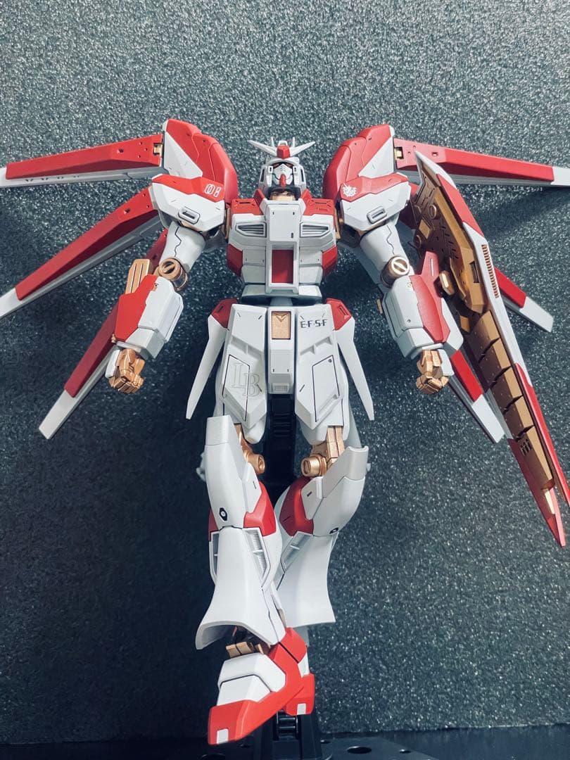 HG 1/144 Hi-ν Gundam 全塗装　完成品　オリジナルカラー HGUC 1/144 Hi-νガンダム 改修全塗装カラーチェンジ | MU-LA
