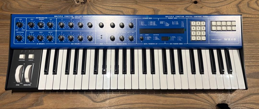 BEHRINGER WAVE ほぼ新品