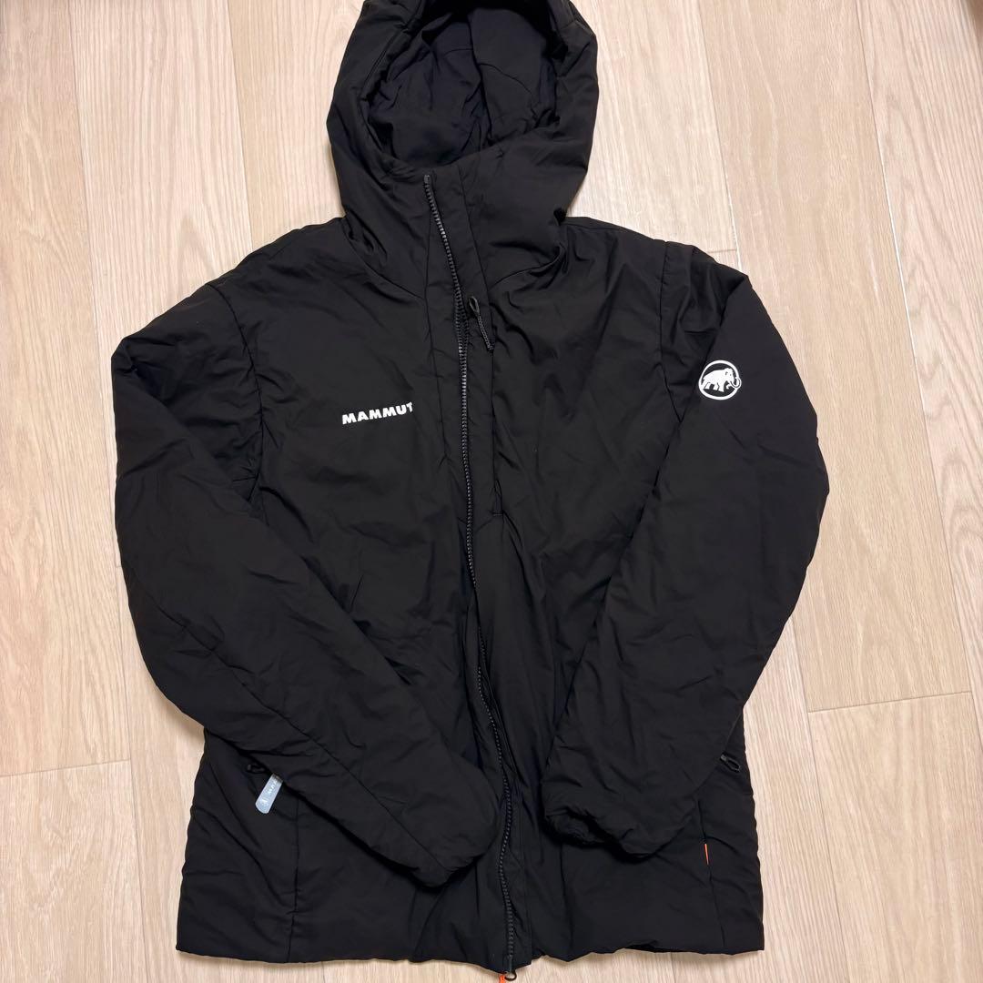 MAMMUT ブラック マウンテンパーカー