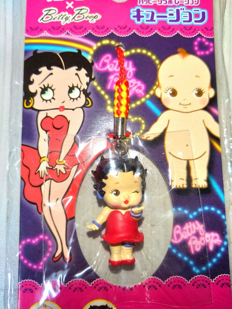 キュージョン】キューピー ベティちゃん 融合 コラボ ストラップ レア