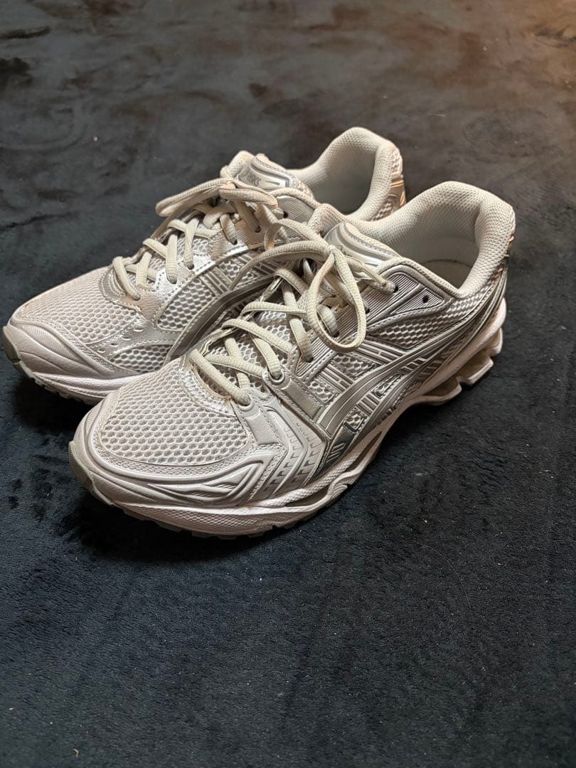 靴 ASICS GEL KAYANO14 Cloud Grey/Clay Grey