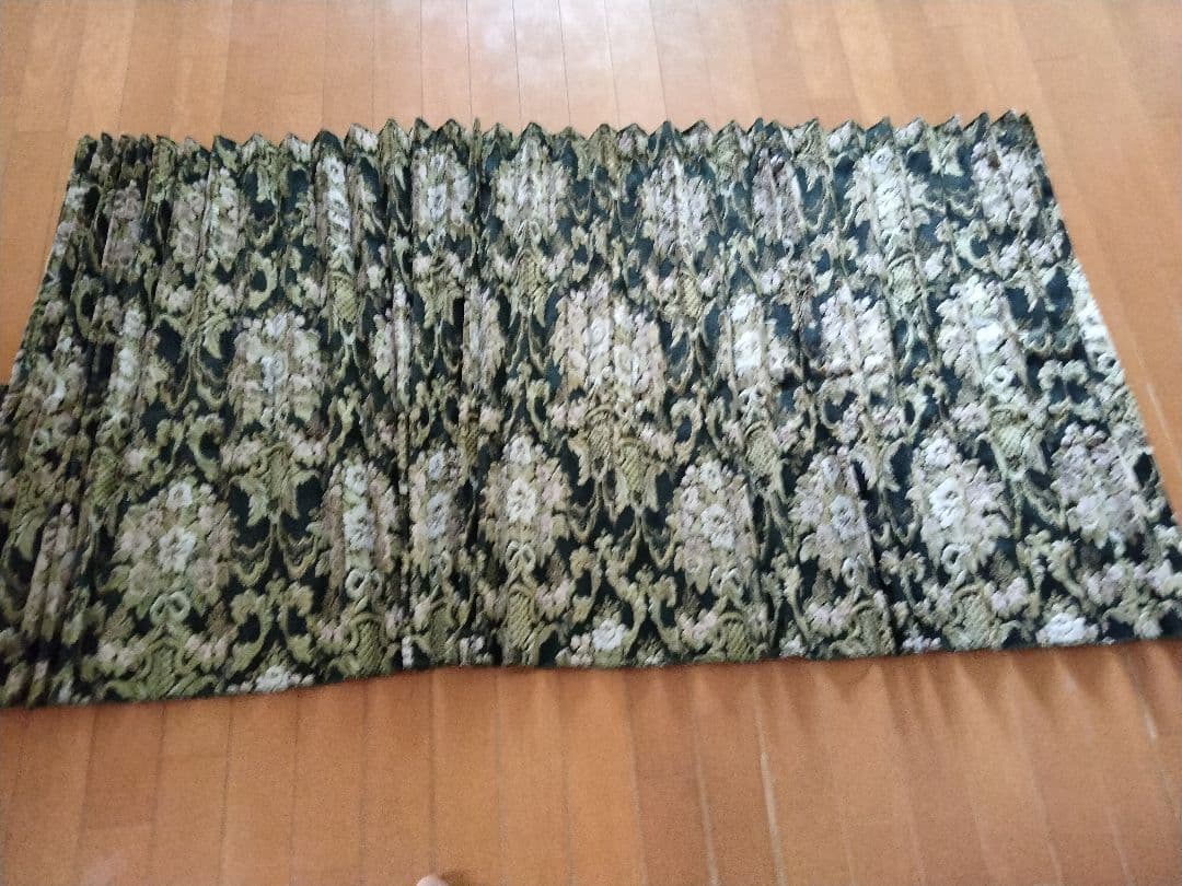 金華山仮眠カーテン