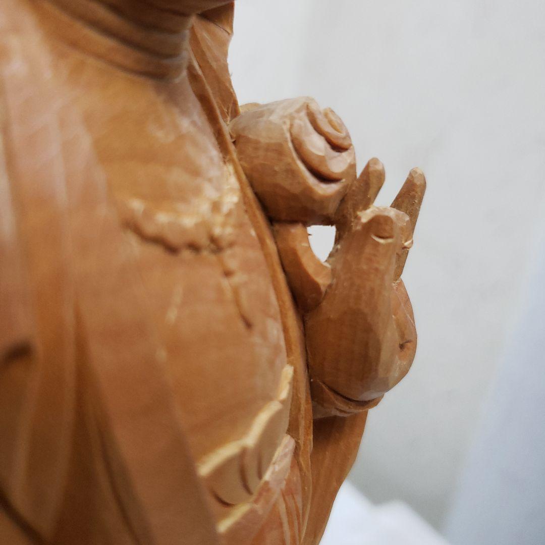 Bフライデー 蔵出し特価仏像☆桧材 滴水観音菩薩像☆高さ：約30cm