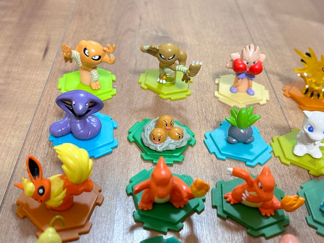 ポケモン フィギュア ミニフィギュア フルカラーコレクション