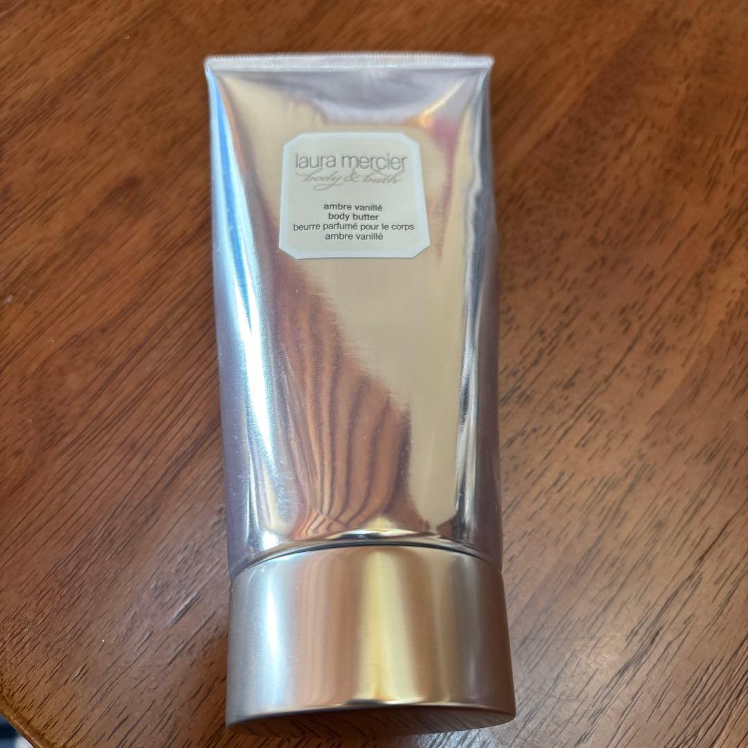 laura mercier ボディバター アンバーバニラ 175g