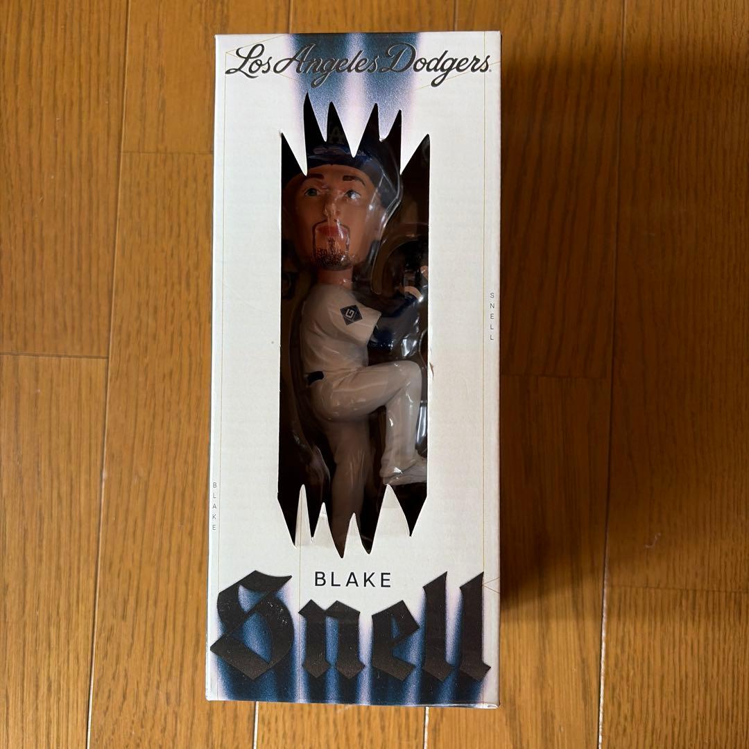 ブレイク・スネル フィギュア　Los Angeles Dodgers 2024 ロサンゼルス・ドジャース トロフィー&スネルフィギュア - メルカリ