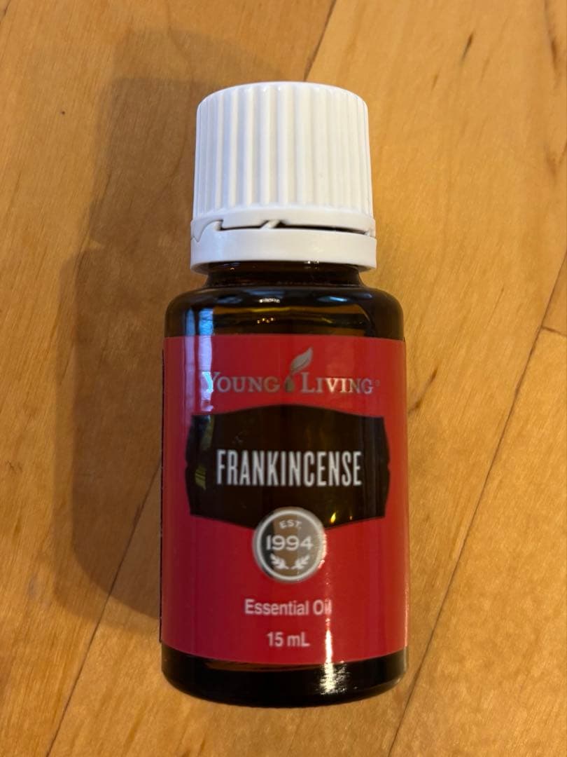 ヤングリビング　フランキンセンス15ml(新品未開封)