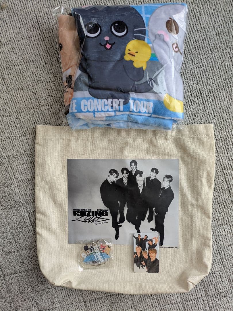 RIIZE アプグレ 特典 銀テープ - メルカリ