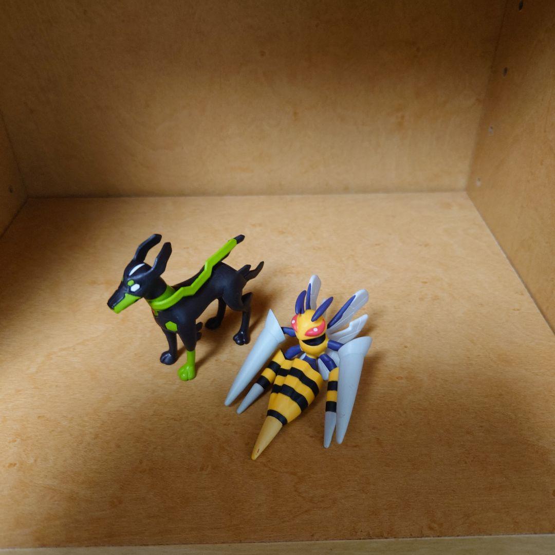 ポケモン　モンコレ　メガスピアー&ジガルデ（10%）