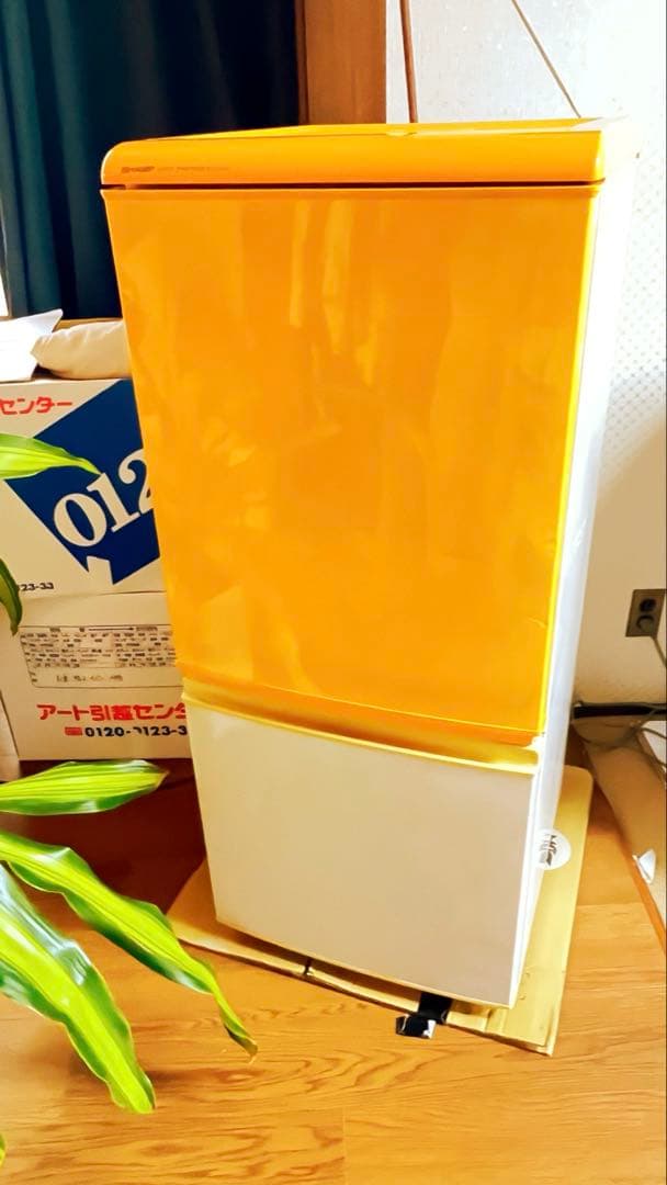※おいもさん専用！SHARP★レトロ★イエロー冷蔵庫 SHARP レトロ冷蔵庫 生産終了モデル135L ライムグリーンアイボリー