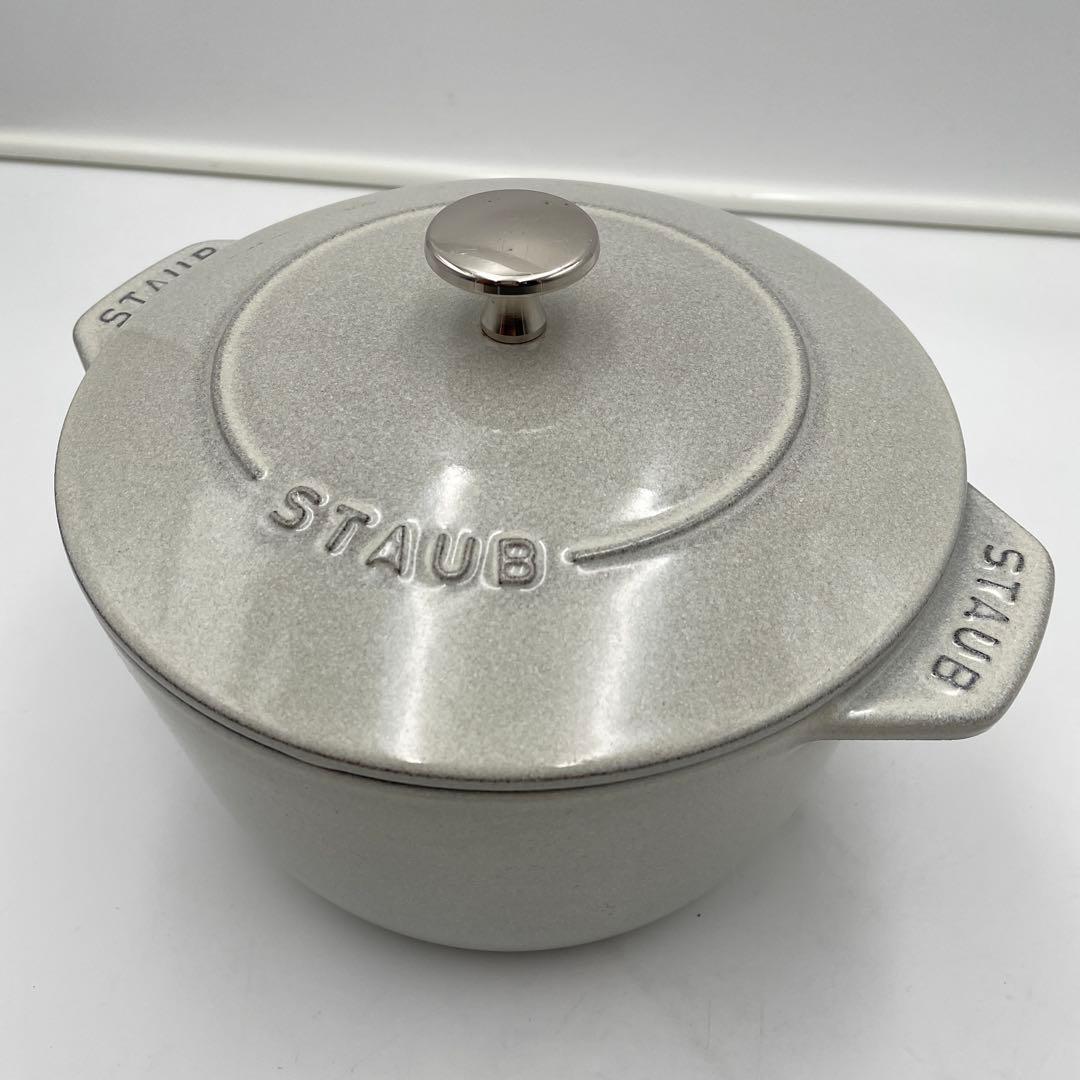 美品　ストウブ ラ・ココット de GOHAN L 20cm グレー系