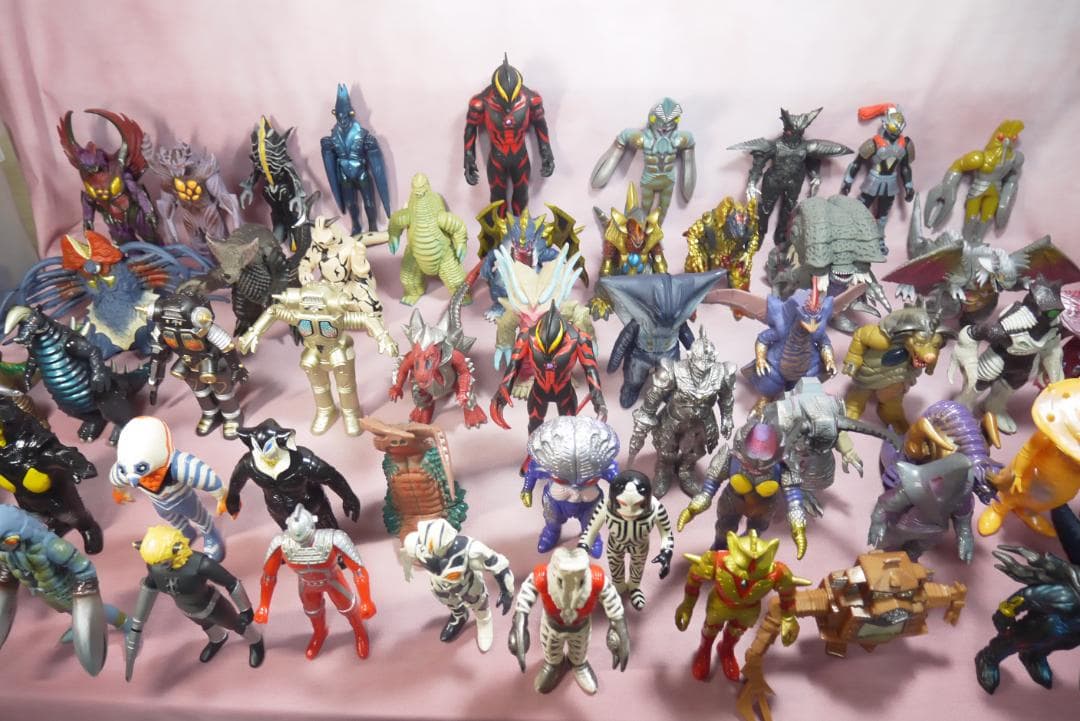 ウルトラ怪獣シリーズ　怪獣　ソフビ　55体 ウルトラ怪獣シリーズ55 ミクラス (キャラクタートイ) - ホビーサーチ