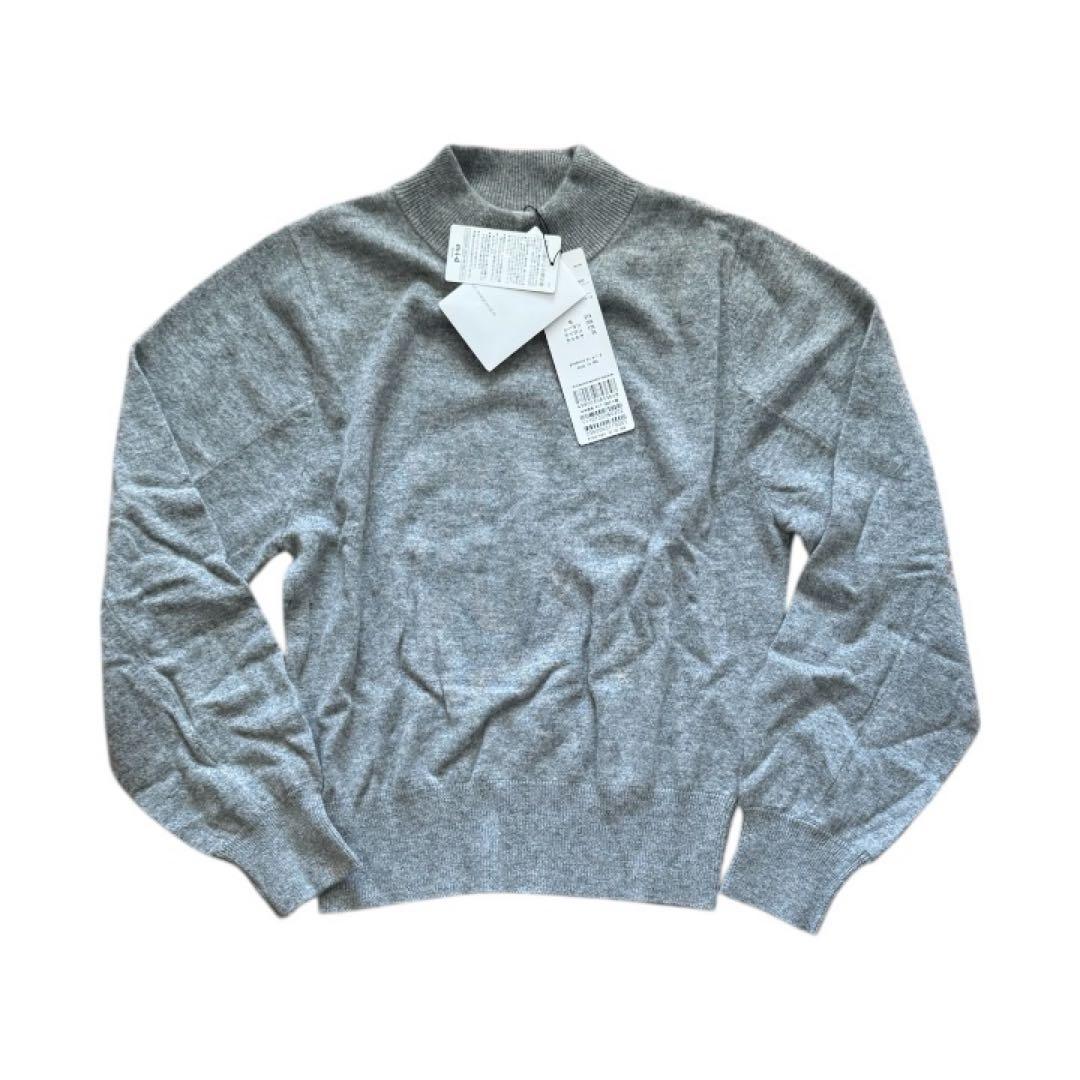 新品未使用品　エムプルミエ　ハイネックセーター　36号