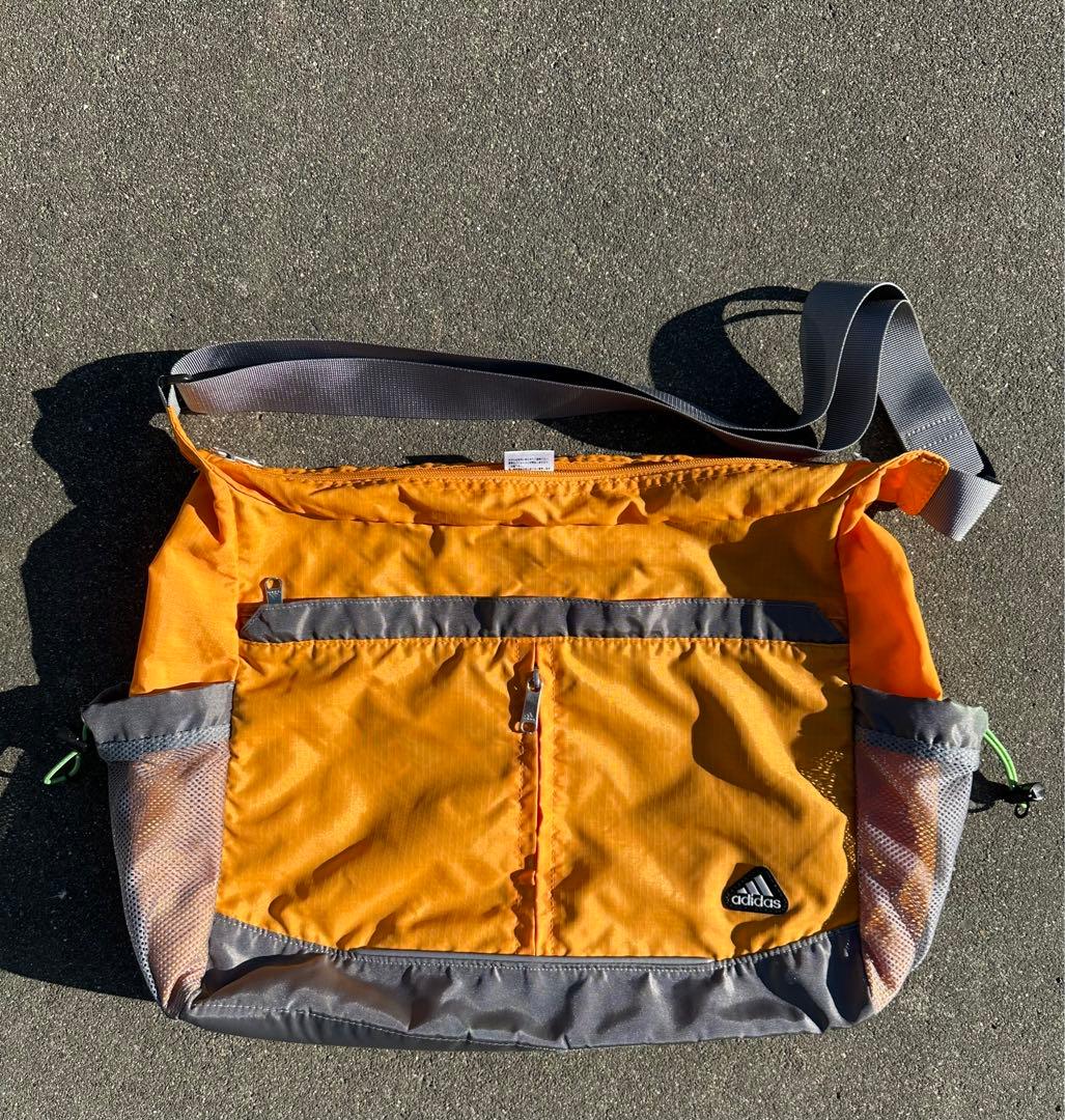 90s-00s adidas メッセンジャーバック　Y2K