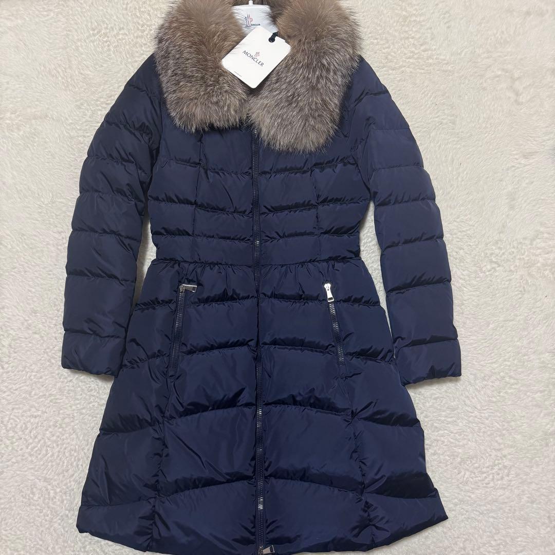 極美品 タグ付き！モンクレール HIRONDELLE イロンデール ダウンコート