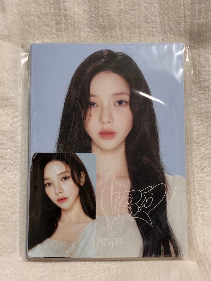 aespa MY WORLD POSTCARD BOOK カリナ