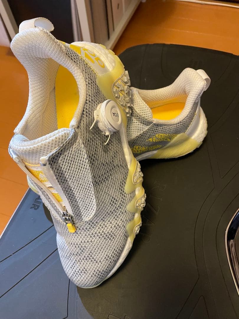 値引き土・日・月限定‼️アディダスゴルフシューズ 女性用 コードカオス23センチ