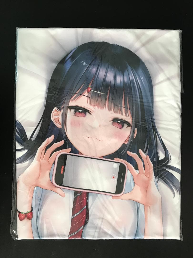 正規品 未開封 いちごちゃん抱き枕カバー 特典動画dlカード付き mignon