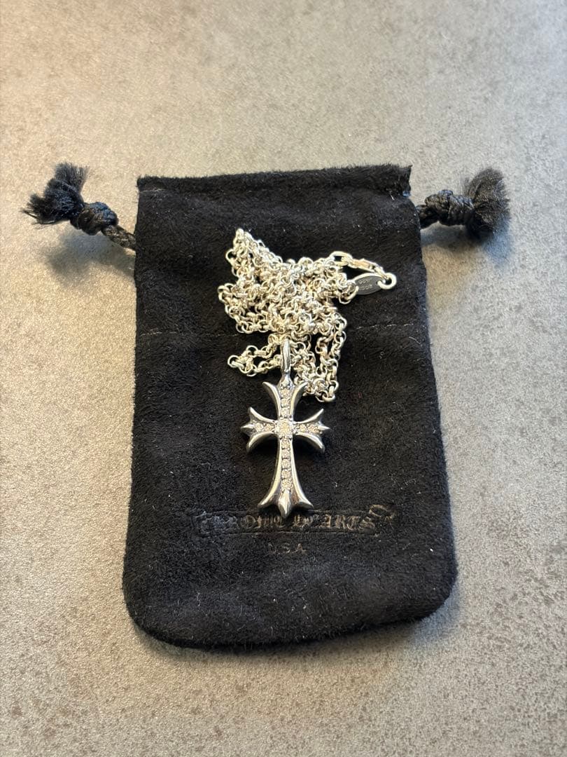 最安値【新品】最新 クロムハーツ タイニーファット クロス ダイヤ チェーン付き