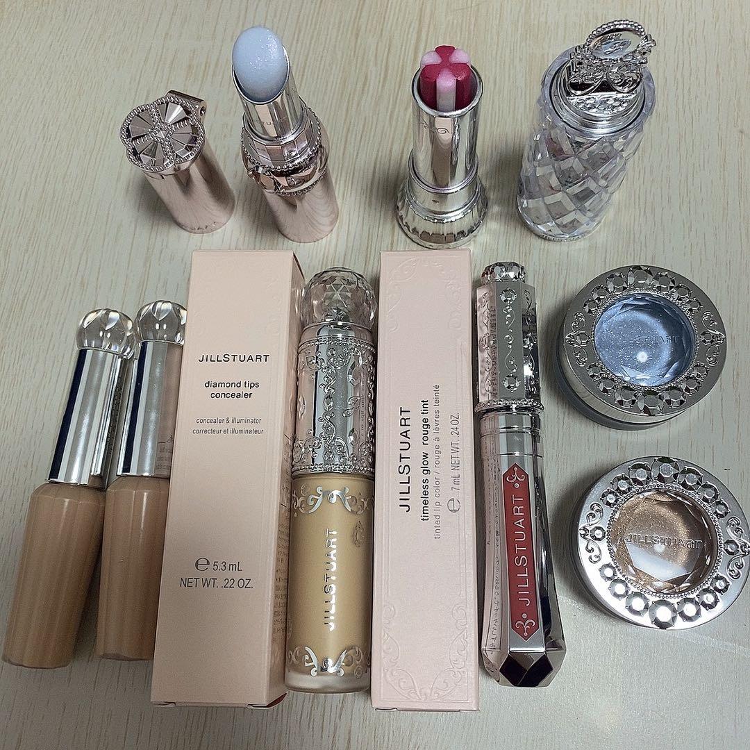 ジルスチュアート　まとめ売り8点 ジルスチュアート まとめ売り8点 ジルスチュアート まとめ売り8点 ジル