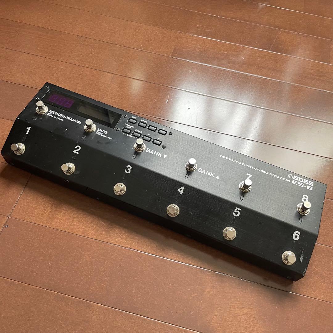BOSS ES-8 スイッチャー