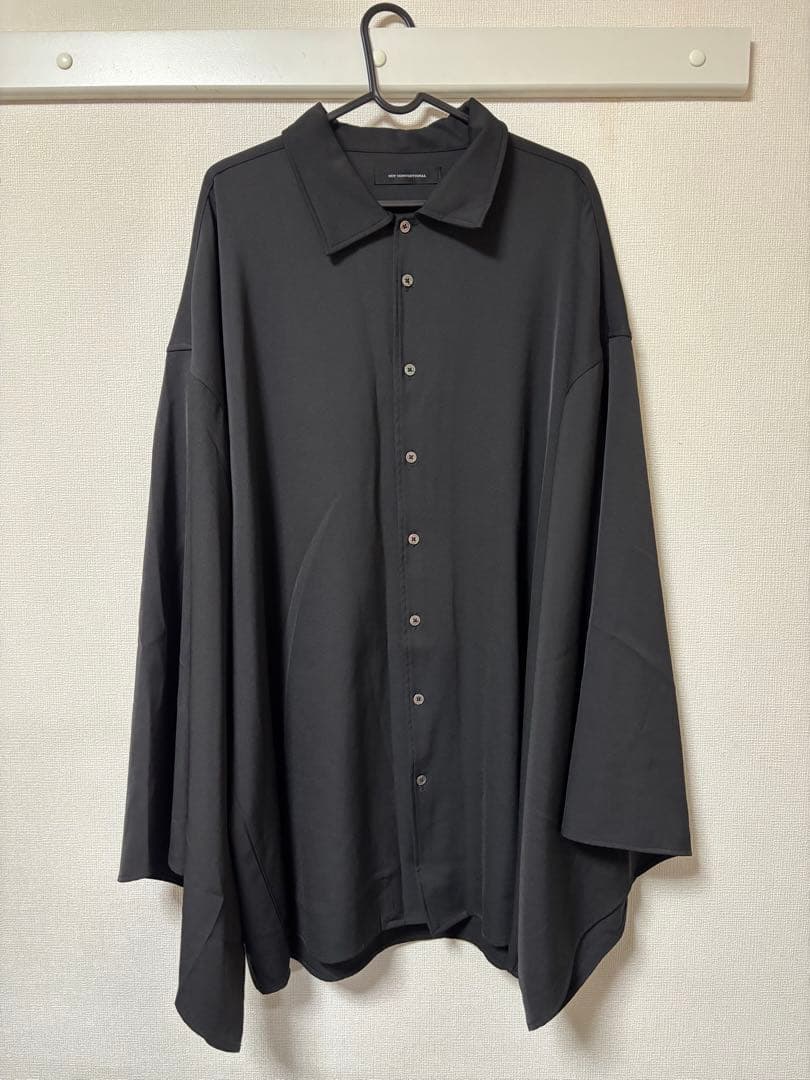 トップス NOT CONVENTIONAL