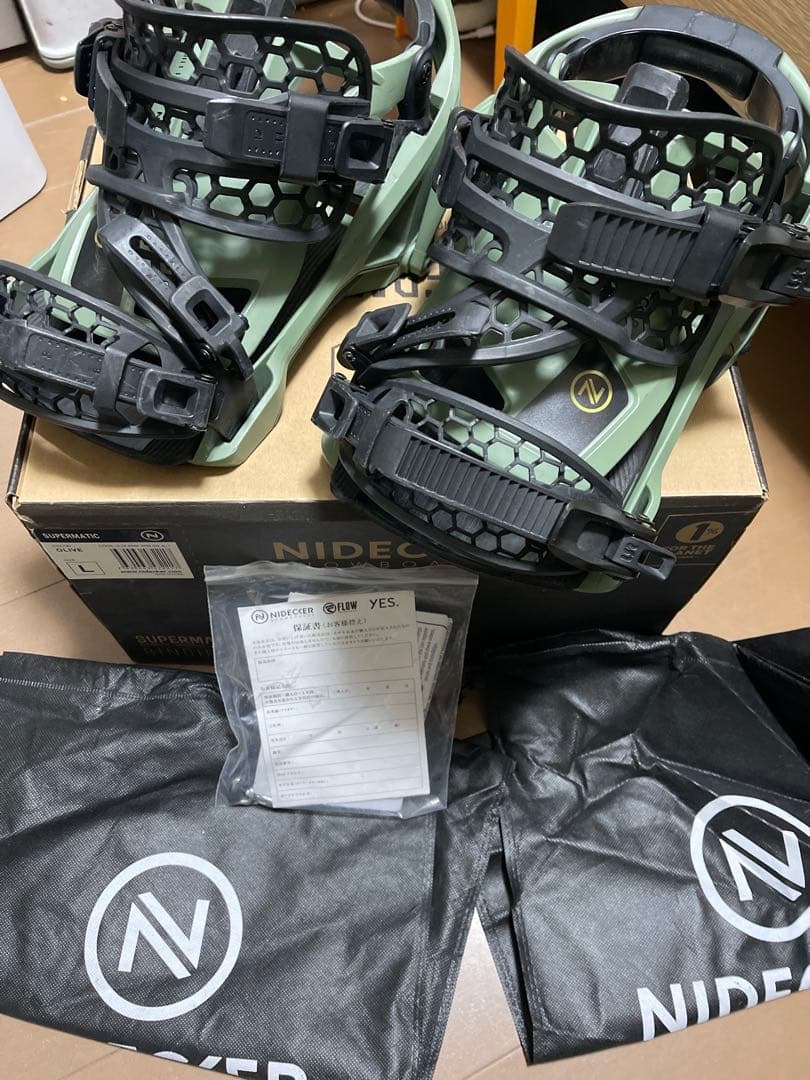 Nidecker Supermatic Lサイズ（OLIVE）｜23年モデル