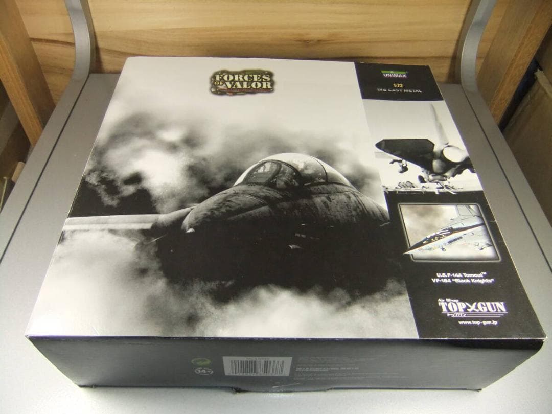 ユニマックス 1/72 F-14A トムキャット VF-154 ブラックナイツ 1:72 アメリカ海軍 F-14A トムキャット“VF-154 ブラックナイツ” – 名城