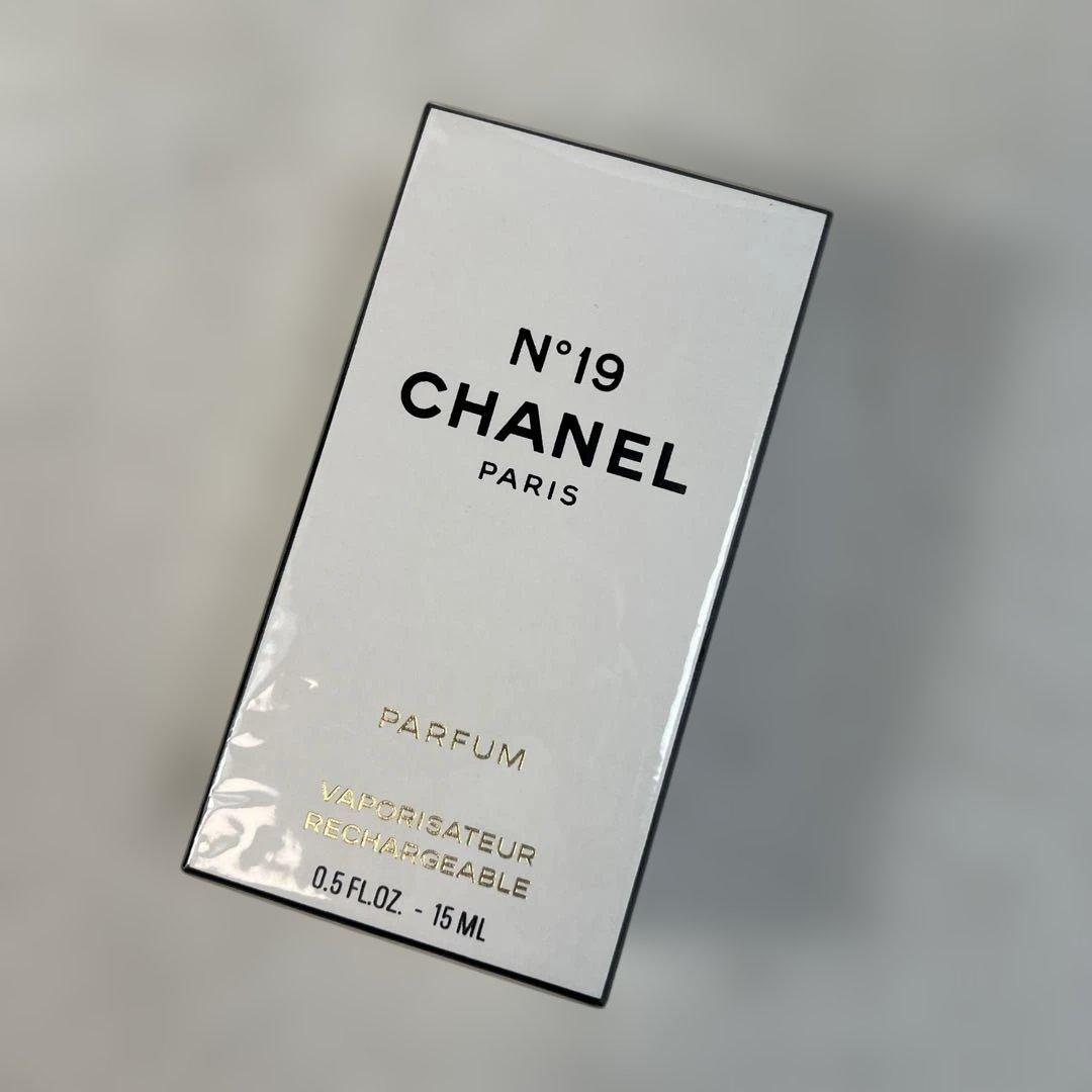 未使用 ＣＨＡＮＥＬ Ｎｏ１９ パルファム １５ ミニ シャネル ヴィンテージ シャネル 香水 NO19 オードパルファム 開封済み EAU DE PARFUM 中古