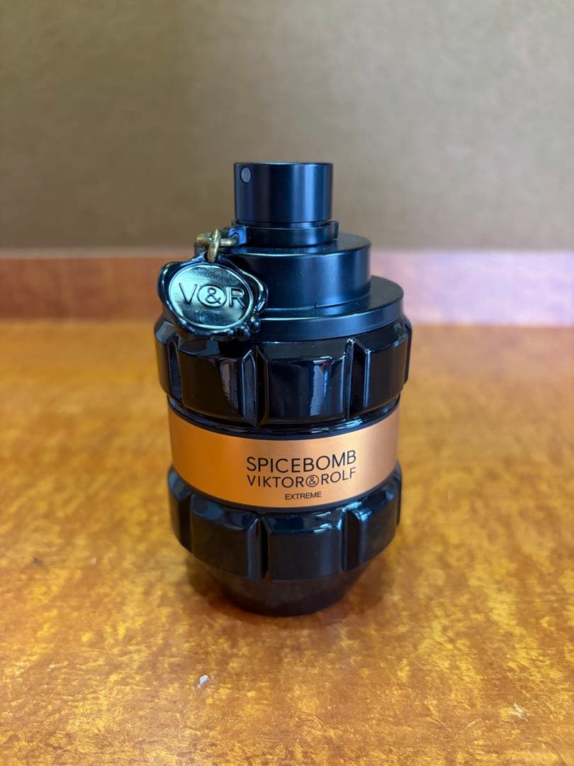ヴィクター ＆ ロルフSpicebomb Extreme 100ml