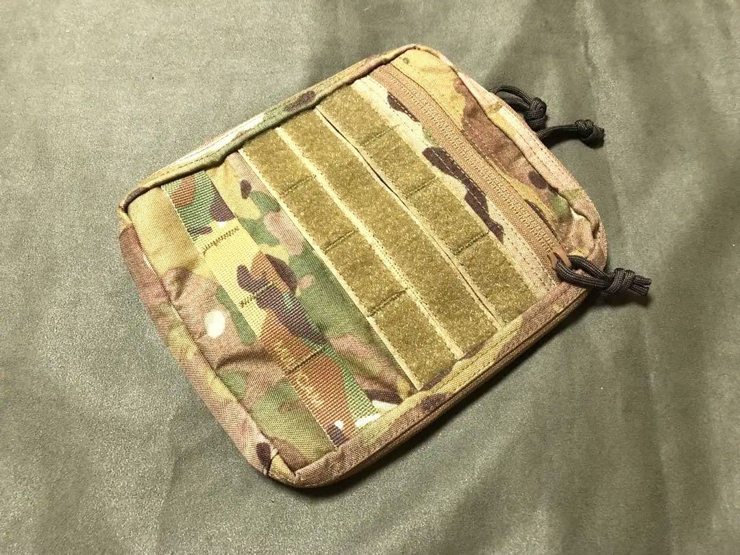 【実物】【絶版品】 アドミンポーチ　マルチカム