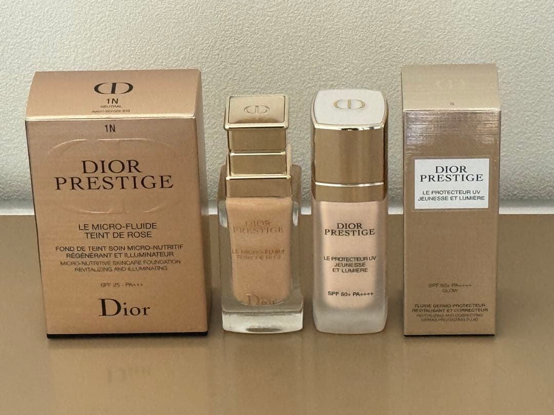 Dior Prestige リキッドファンデーション 1N SPF25 30ml ディオール / プレステージ ル フルイド タン ドゥ ローズの公式商品