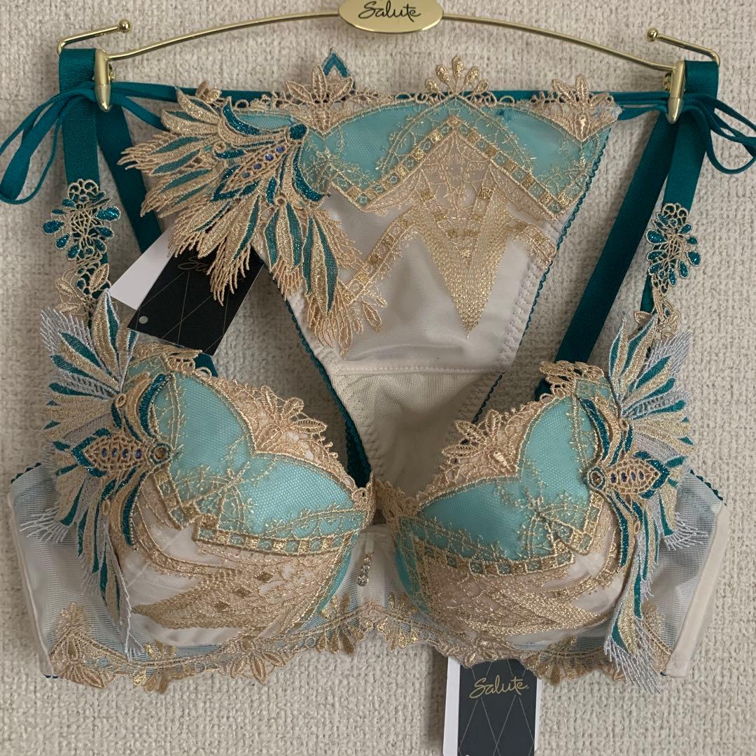 ワコール サルート 79G店舗限定 Salut ブラジャーショーツセット E70