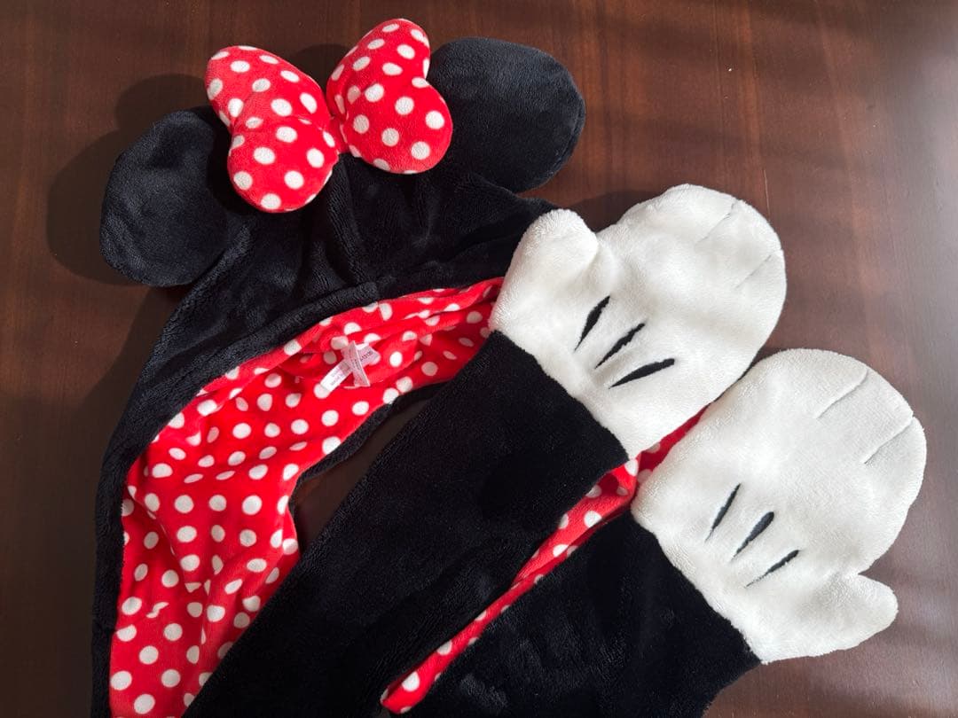 ミニーマウス ファンキャップマフラー耳付きフリース帽子 手袋付き ディズニー ミニー 手袋付き ファンキャップ 白 もこもこ マフラー