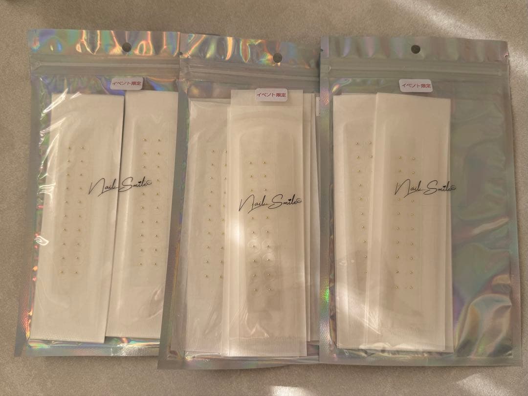 耳ツボ 20粒 10シート×3 金粒 耳つぼシール 600粒マグレイン