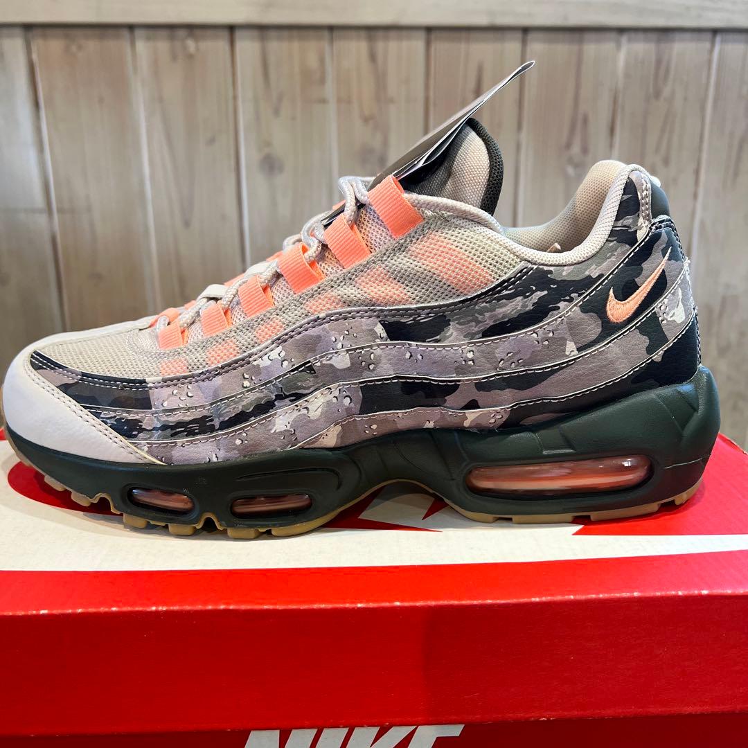 【美中古】【即購入OK】NIKE エアマックス95 ESSENTIAL 27.0