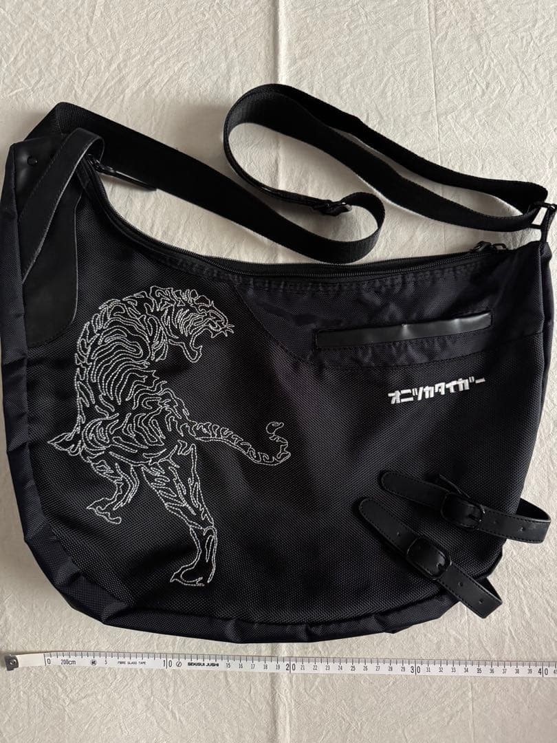 オニツカタイガー　 メッセンジャーバッグ 黒 Onitsuka Tiger（オニツカタイガー） ショルダーバッグ バッグ