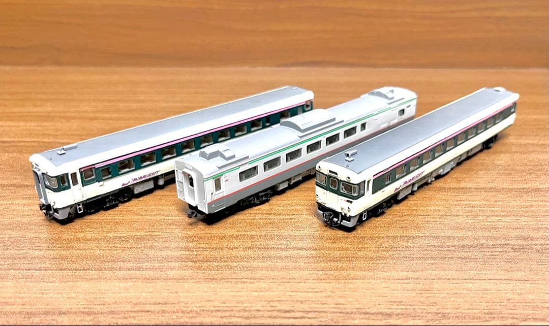 【TOMIX】改造品 キハ27ミッドナイト&キハ182 3両 backend=imagemagick;height=200