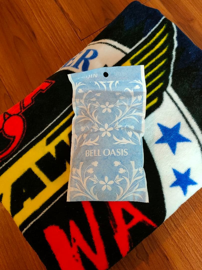 新品未使用】矢沢永吉 スペシャルビーチタオルSBT '90エンブレムスリー