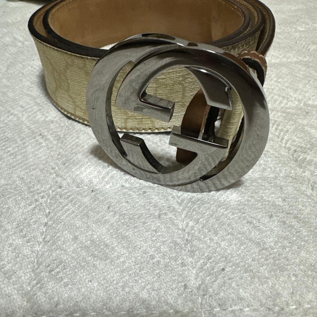 Gucci Gロゴバックル ベージュベルト